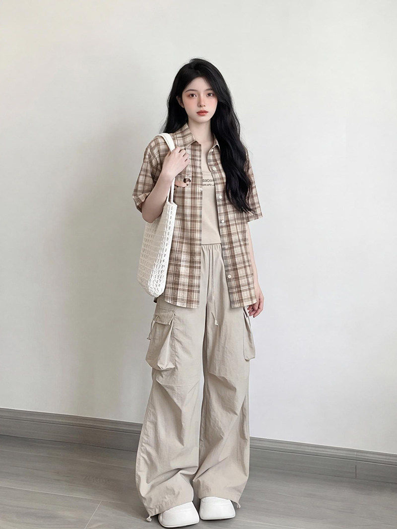 ชุดเซ็ตสามชิ้นสำหรับผู้หญิงสไต - Vintage Fashion Pieces บทวิจารณ์และราคา